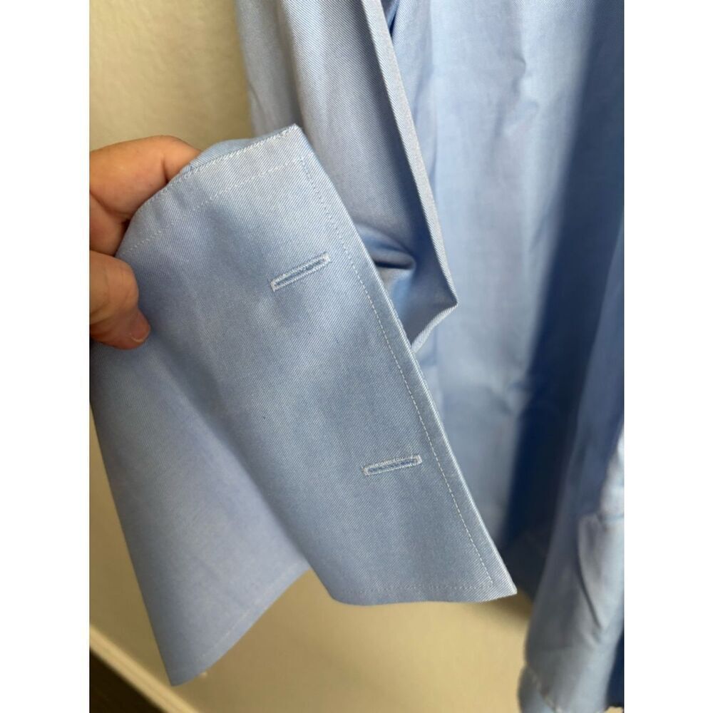 Saks Fifth Avenue Light Blue Spread Collar Dress Shirt w/French Cuffs - Picture 6 of 6